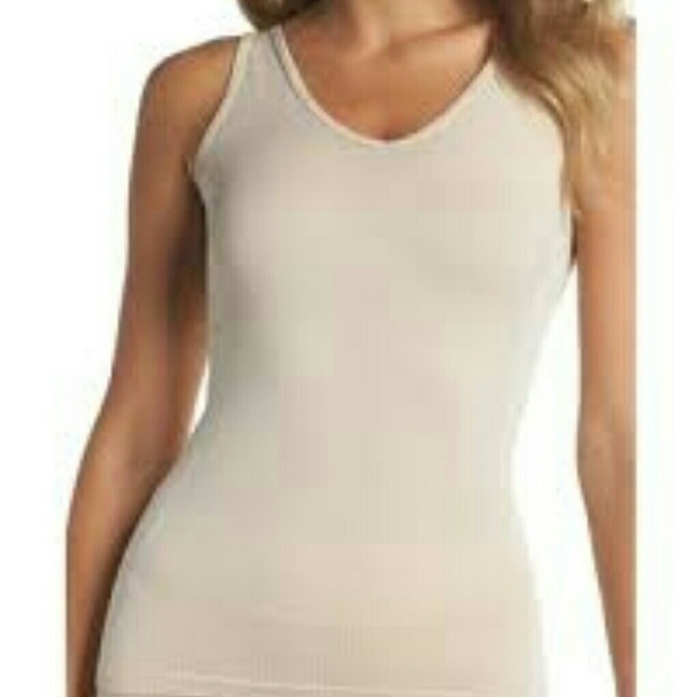 SPANX Laidback Layers Two-Way Seamless Tank